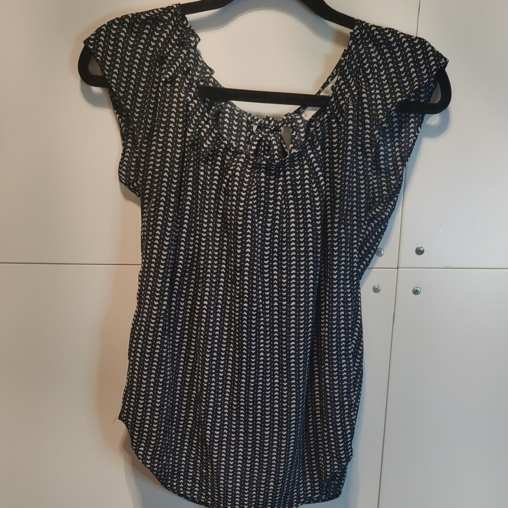 LC Lauren Conrad Blue & White Print Flutter Sleeve Blouse XS
